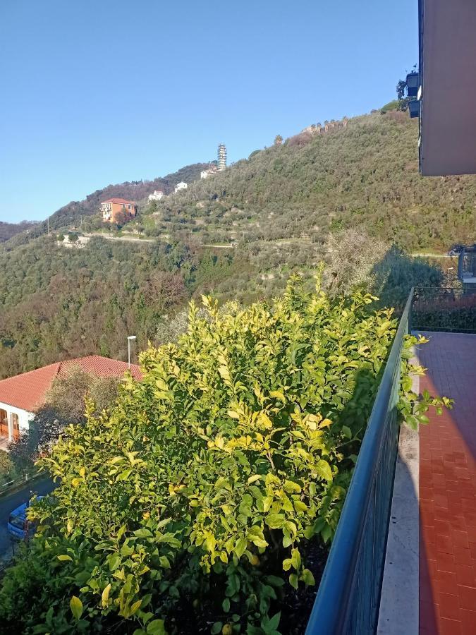 מלון קיאברי Dalla Franca מראה חיצוני תמונה